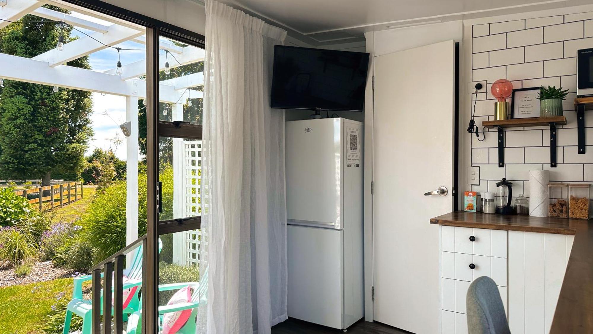Rustling Oaks Nz Tropical Tiny House Villa Tamahere Luaran gambar